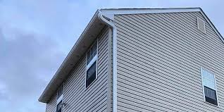 Best Custom Siding Design  in Sherwood, WI